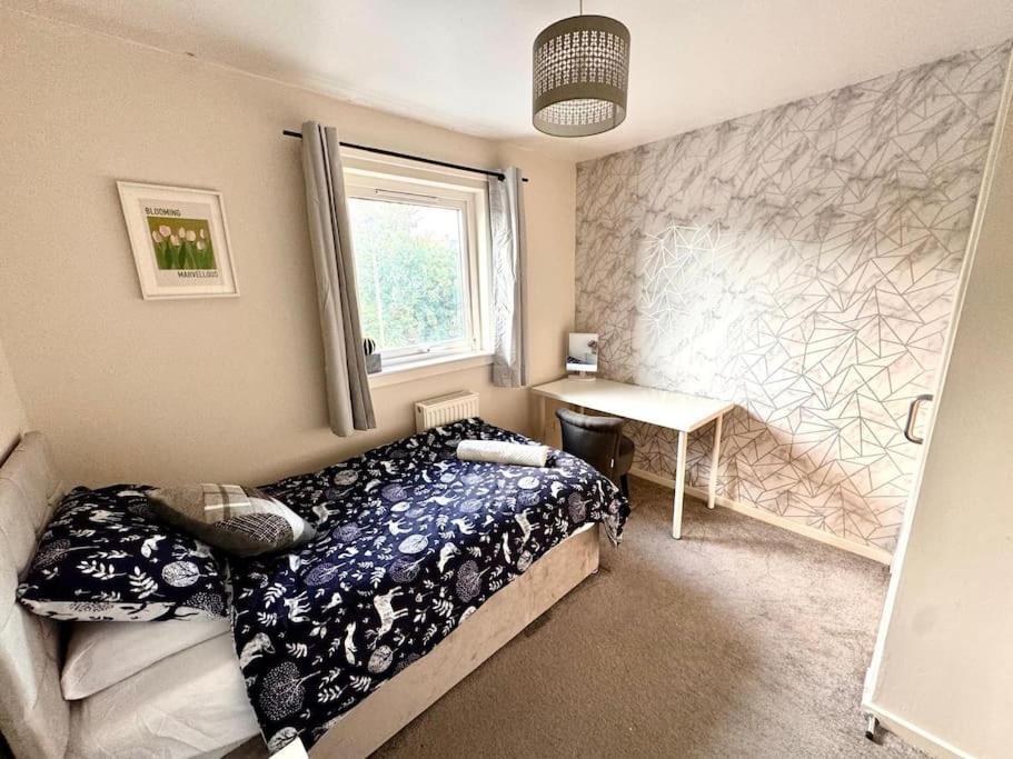 Three Bedroom House Единбург Екстер'єр фото